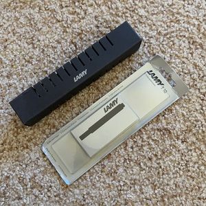 LAMY Safari Fountain Pen (Blue, Fine) + 5 ink cartridges